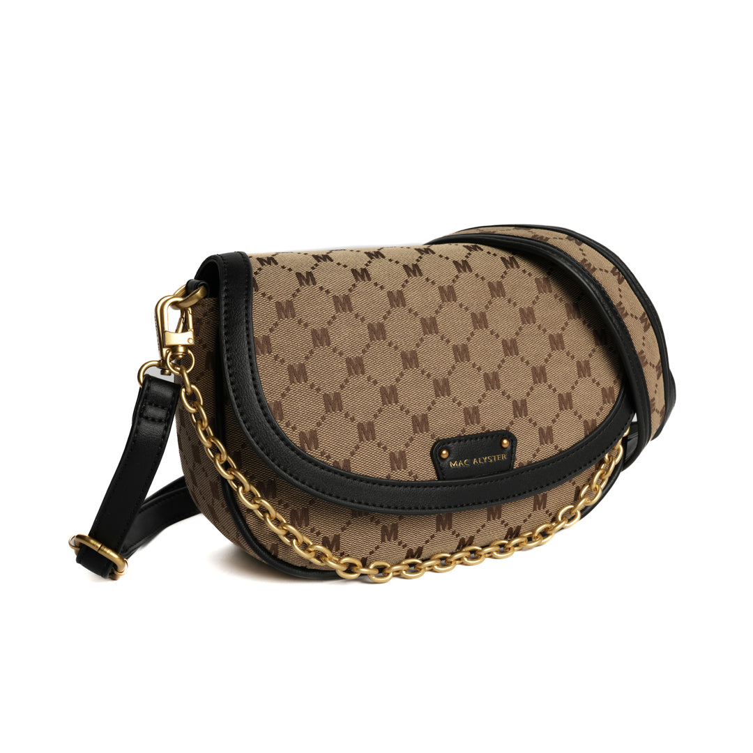 Sac à rabat CLEMENCE en cuir synthétique NOIR de trois-quarts