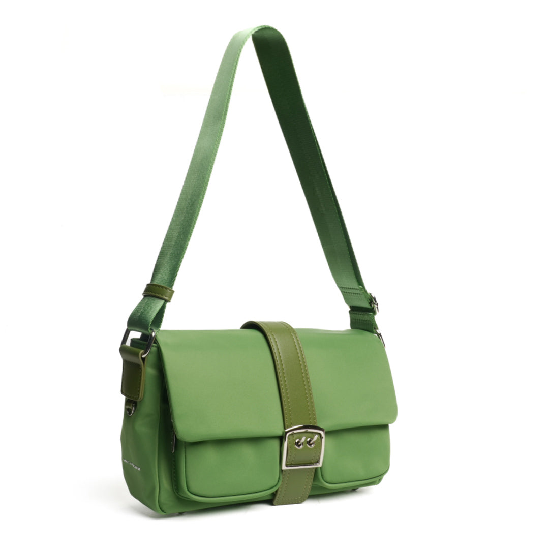 Sac à rabat STUDIO CITY en cuir synthétique EPICEA de trois-quarts