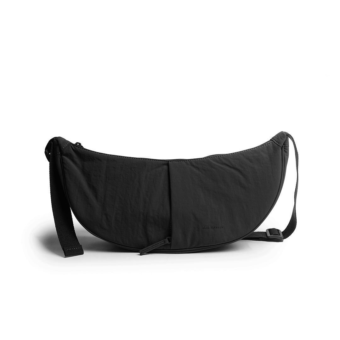 Sac demi-lune PLUME en matière synthétique NOIR de face