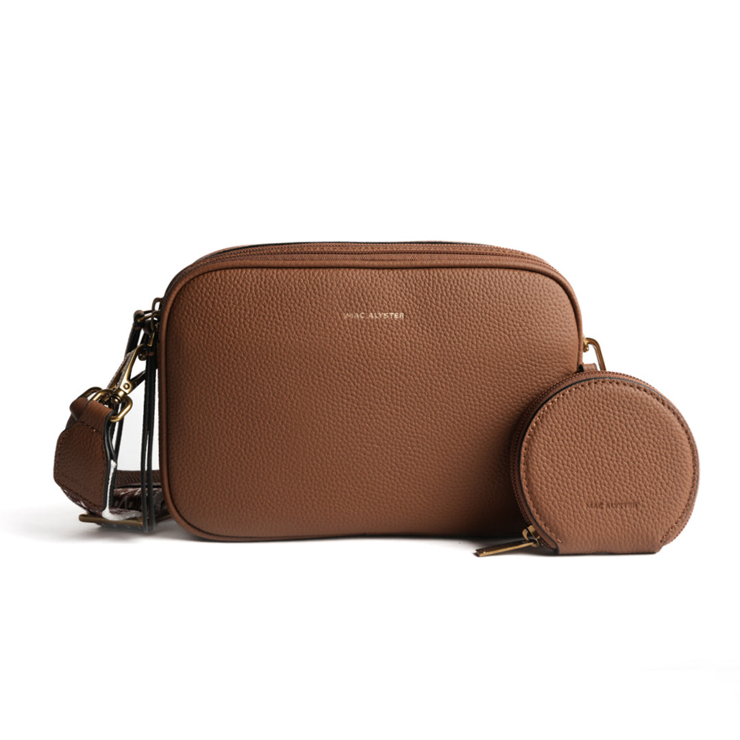 Sac trotteur GIULIA pour femme en cuir COGNAC de face