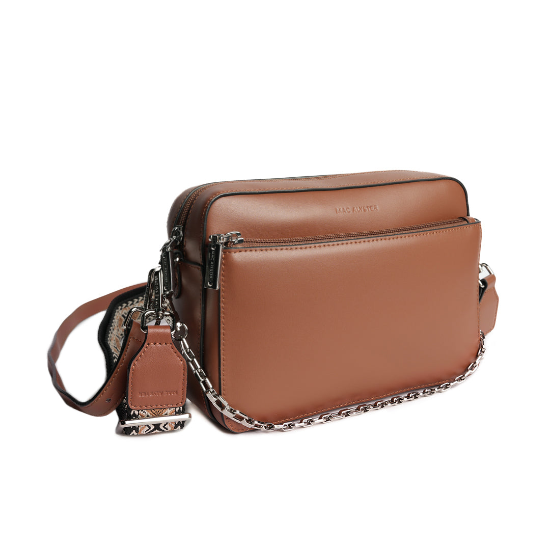 Sac trotteur LOUNA en cuir COGNAC de trois-quarts