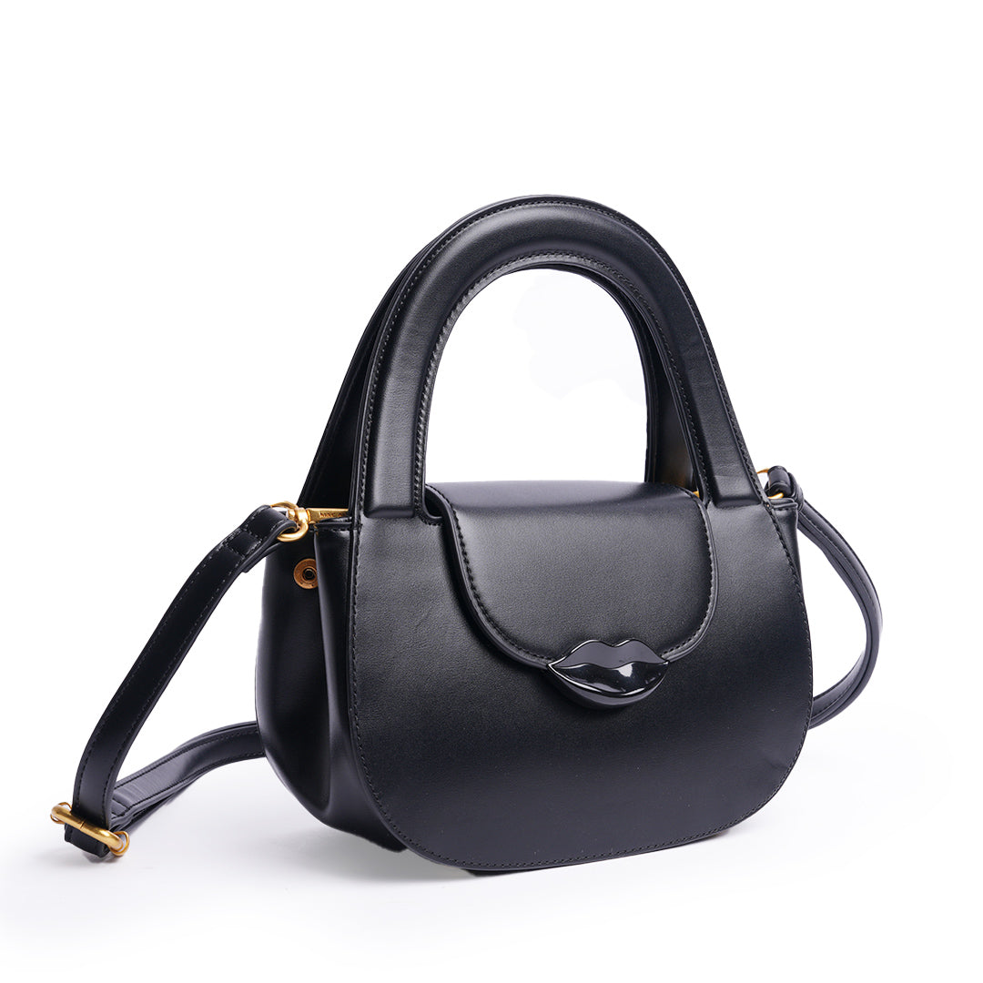 Sac à main BISOUS en cuir synthétique NOIR de trois-quarts