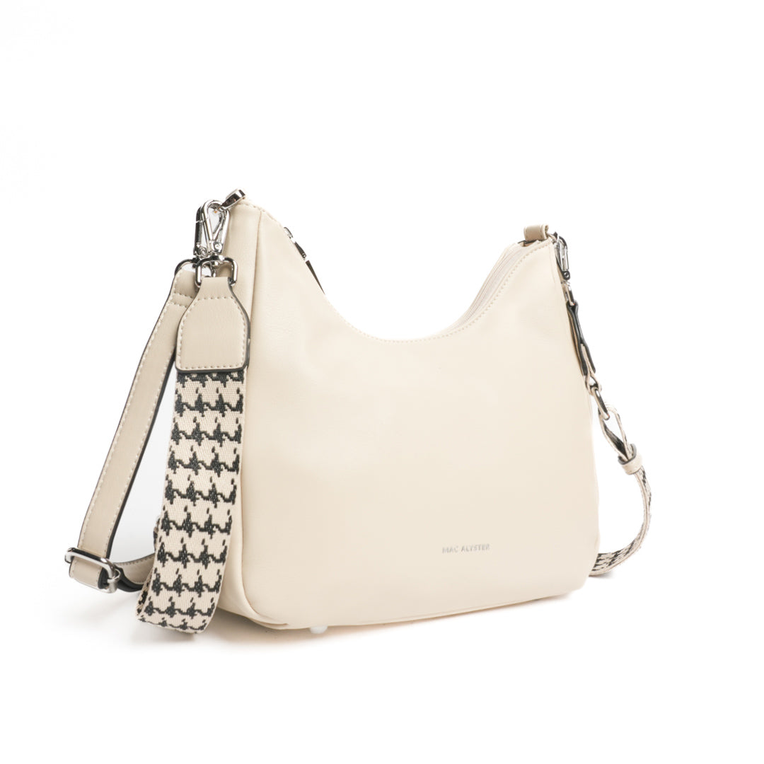 Sac demi-lune MILAN en matière synthétique BEIGE de trois-quarts