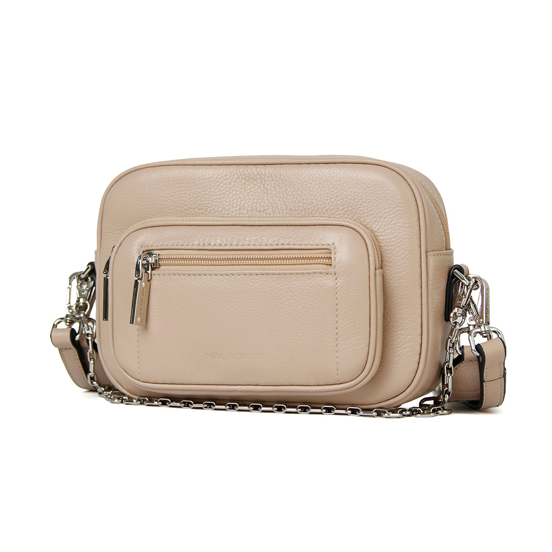 Camera bag DANA en cuir de vachette SABLE de trois-quarts