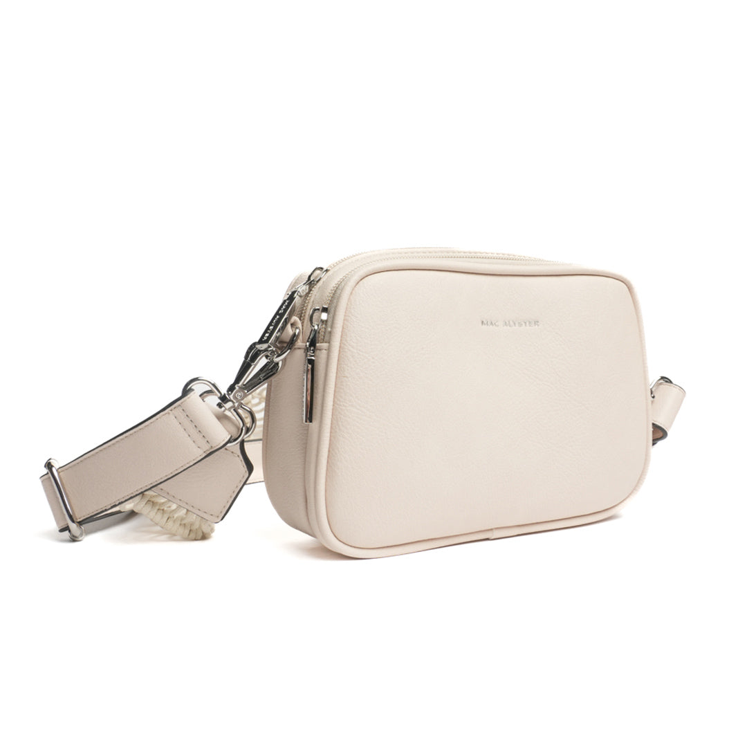 Camera bag NYMPHE en matière synthétique BEIGE de trois-quarts